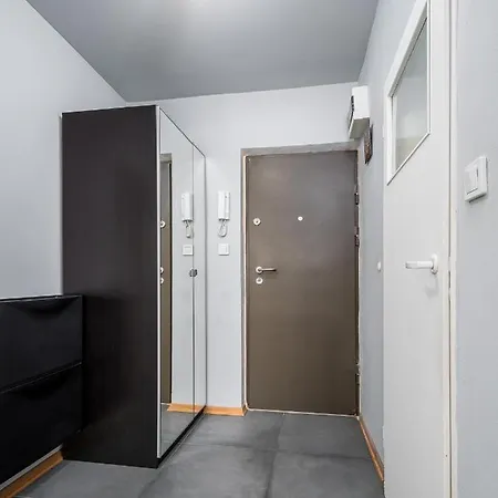 Apart D&k Blisko Stadionu Narodowego 华沙